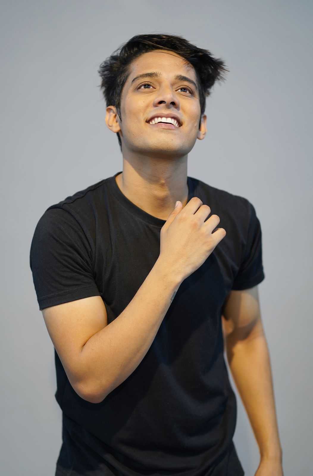 Celebrity Vikas Verma - Tring India