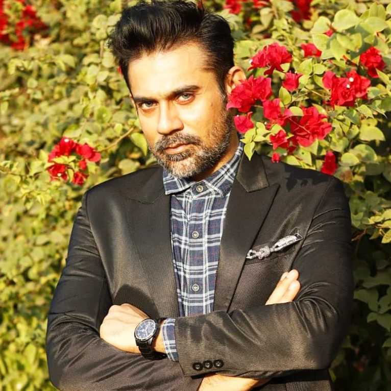 Celebrity Arun Kumar Tiwari - Tring India