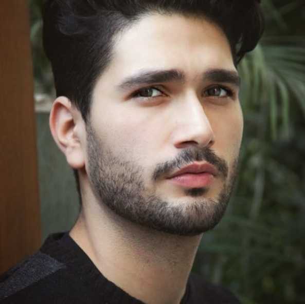 Celebrity Varun Toorkey - Tring India