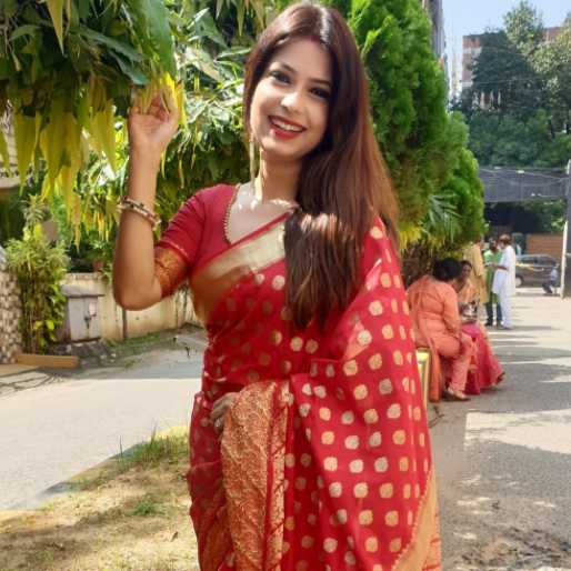 Celebrity Pooja Singh - Tring India