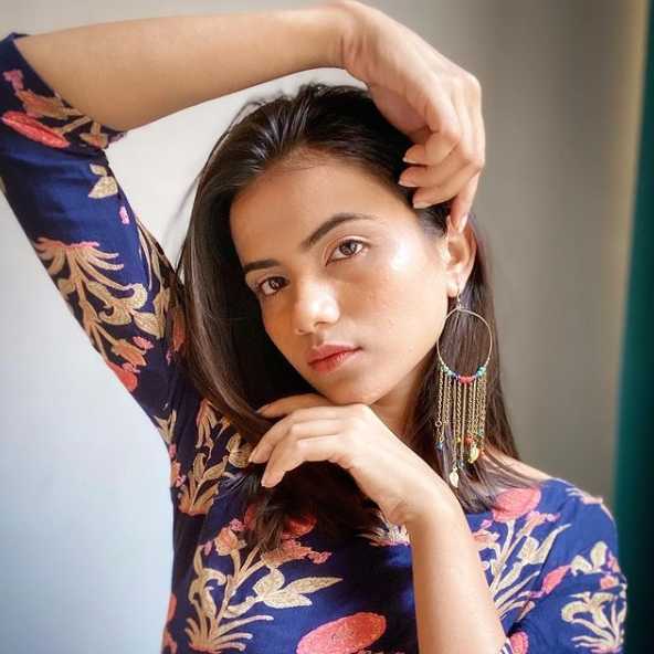 Celebrity Jinal Naik - Tring India