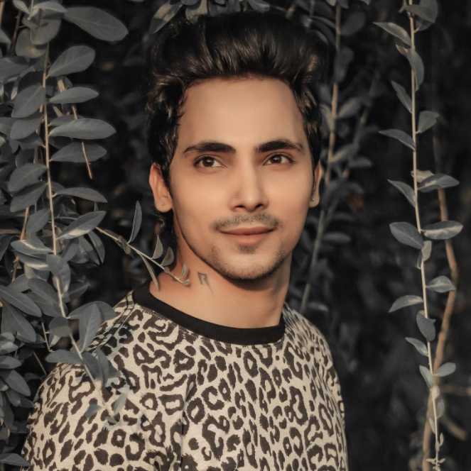 Celebrity Raj Kumar - Tring India