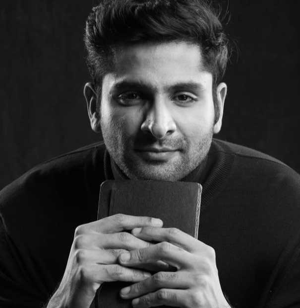 Celebrity Vaibhav Tatwawadi - Tring India