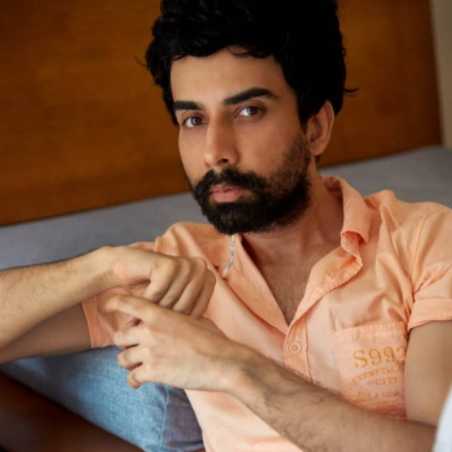 Celebrity Naveen Kasturia - Tring India