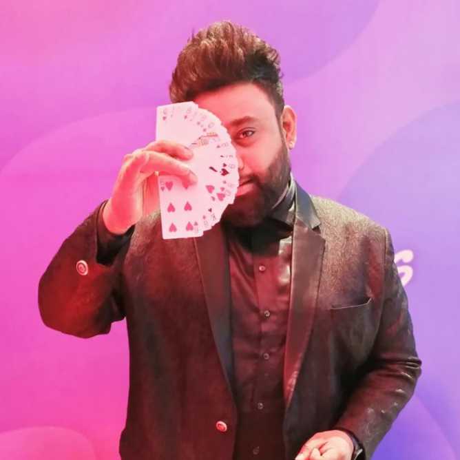 Celebrity Yogesh - Tring India