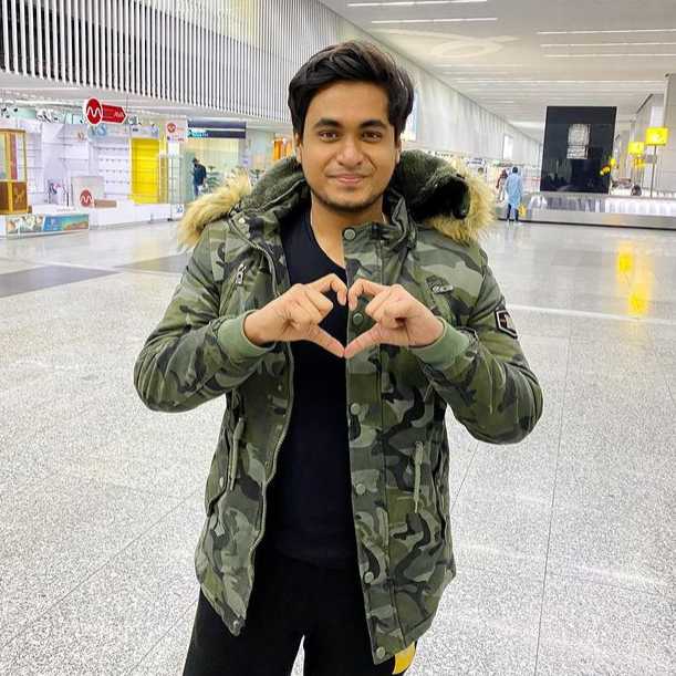 Celebrity Satyajit Majumder - Tring India