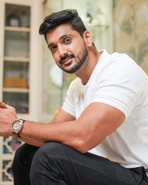 Celebrity Arnaav Amjath - Tring India