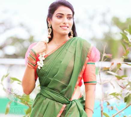 Celebrity Nisha Jagadeeswaran - Tring India