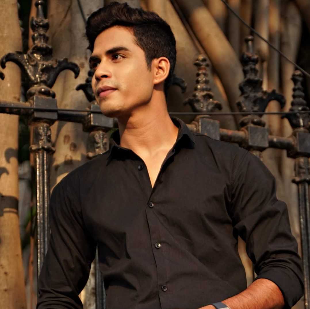 Celebrity Ashish Sonkar - Tring India