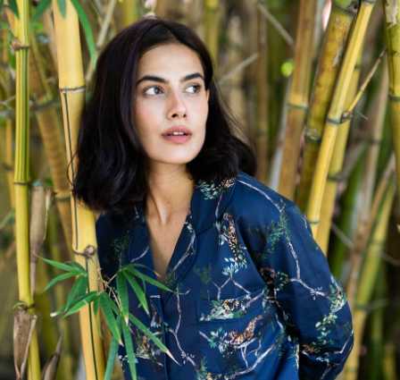 Celebrity Riya Sisodiya - Tring India