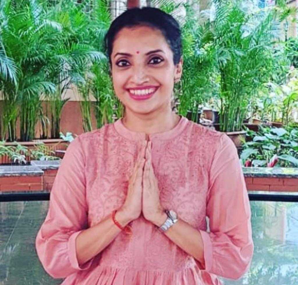 Celebrity Pallavi Tolye - Tring India