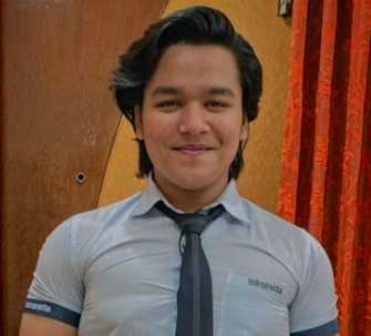 Celebrity Samyak Prasana - Tring India