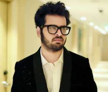 Celebrity Mohd Sharia - Tring India