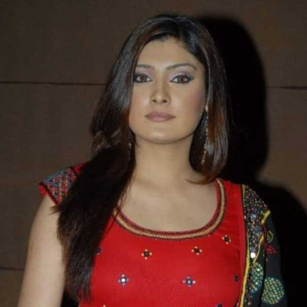 Celebrity Preeti Puri Choudhary - Tring India
