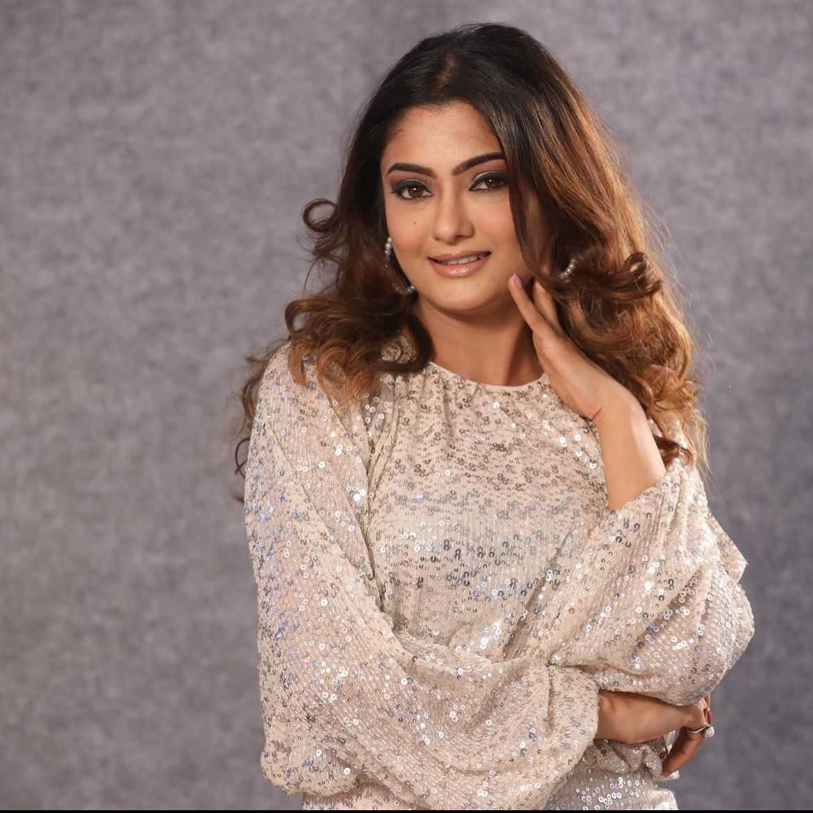 Celebrity Rashmi Gupta - Tring India
