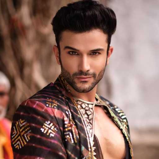 Celebrity Sahil Salathia - Tring India