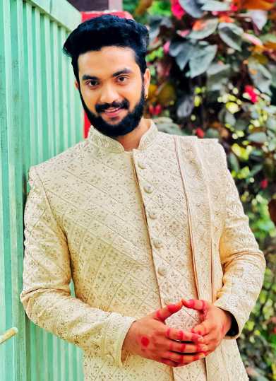 Celebrity Srikar Krishna - Tring India