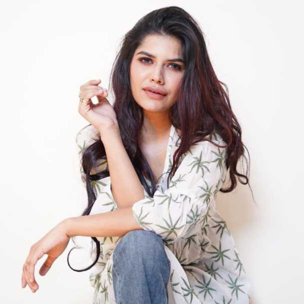 Celebrity Muskaan Rajput - Tring India