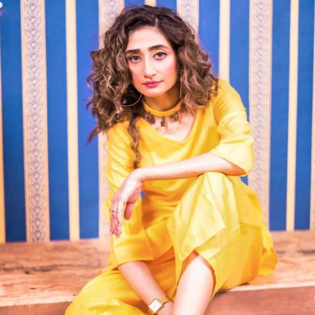 Celebrity Nupur Joshi - Tring India