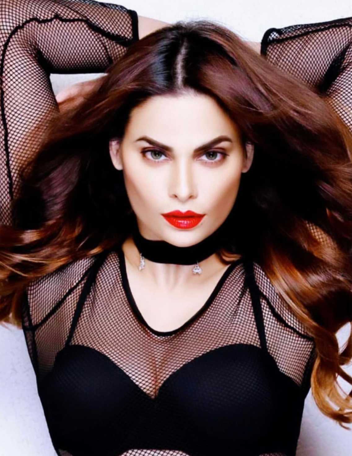 Celebrity Anupama Kuwar - Tring India