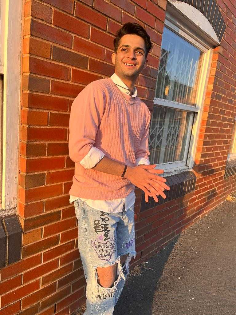 Celebrity Namit Shah - Tring India