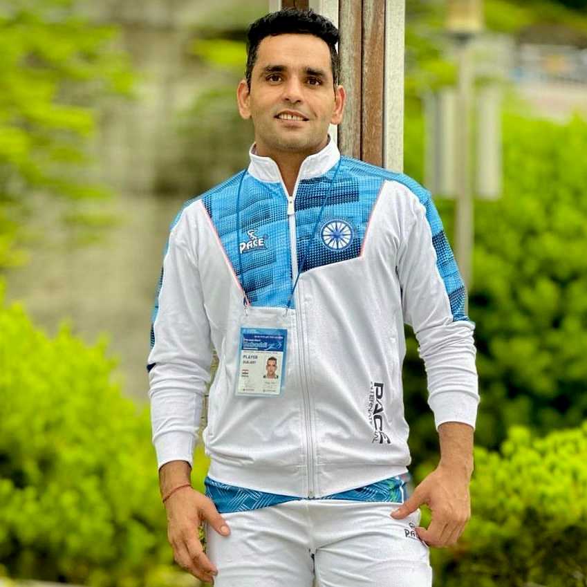 Celebrity Surjeet Narwal - Tring India