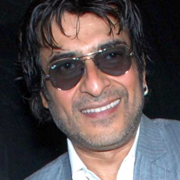 Celebrity Sharad Kapoor - Tring India