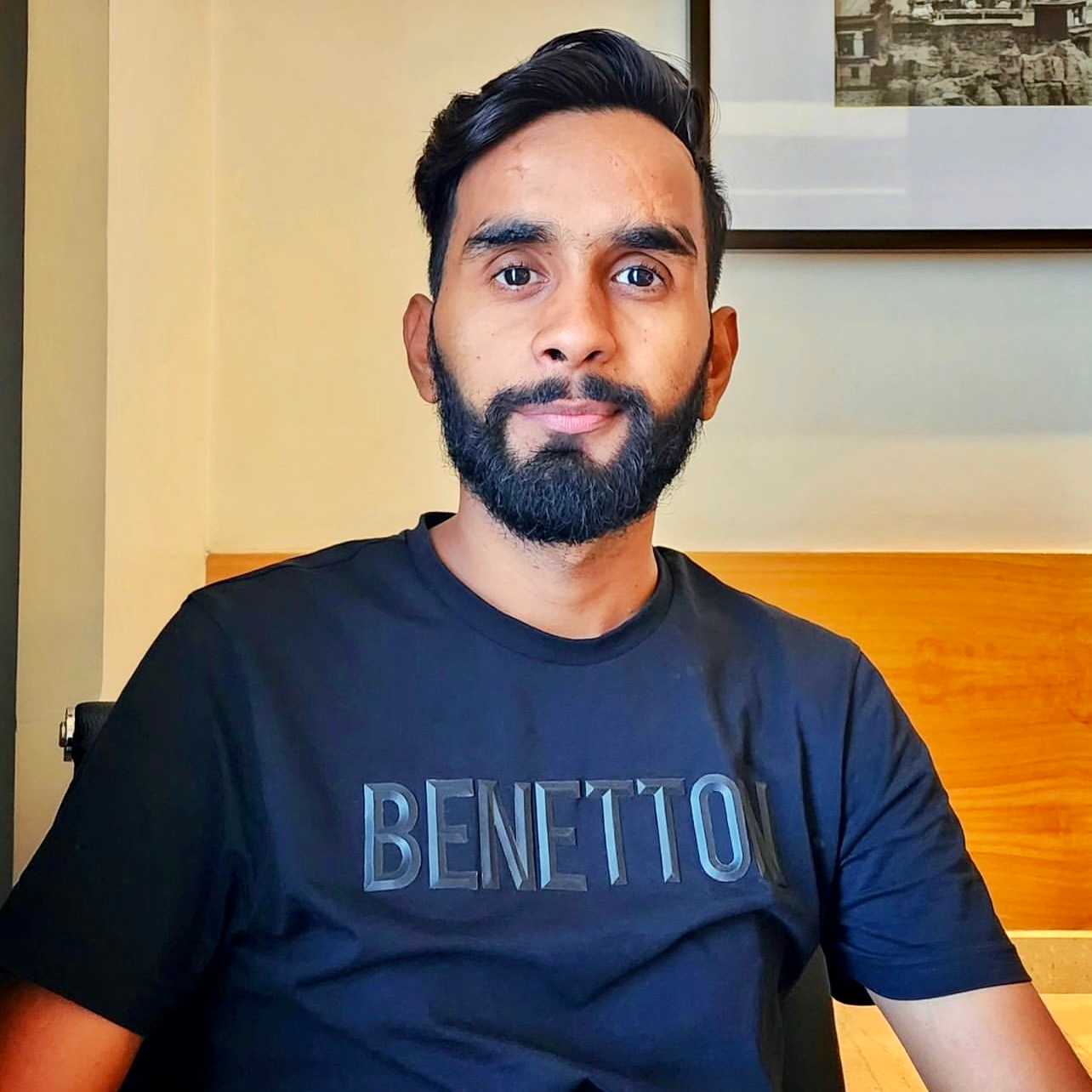 Celebrity Durgesh Singh Kushwah - Tring India