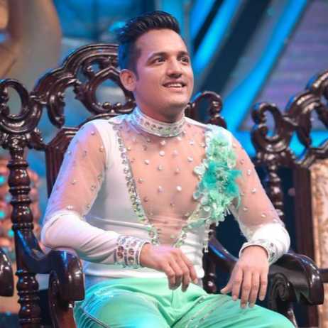 Celebrity Manik Paul - Tring India
