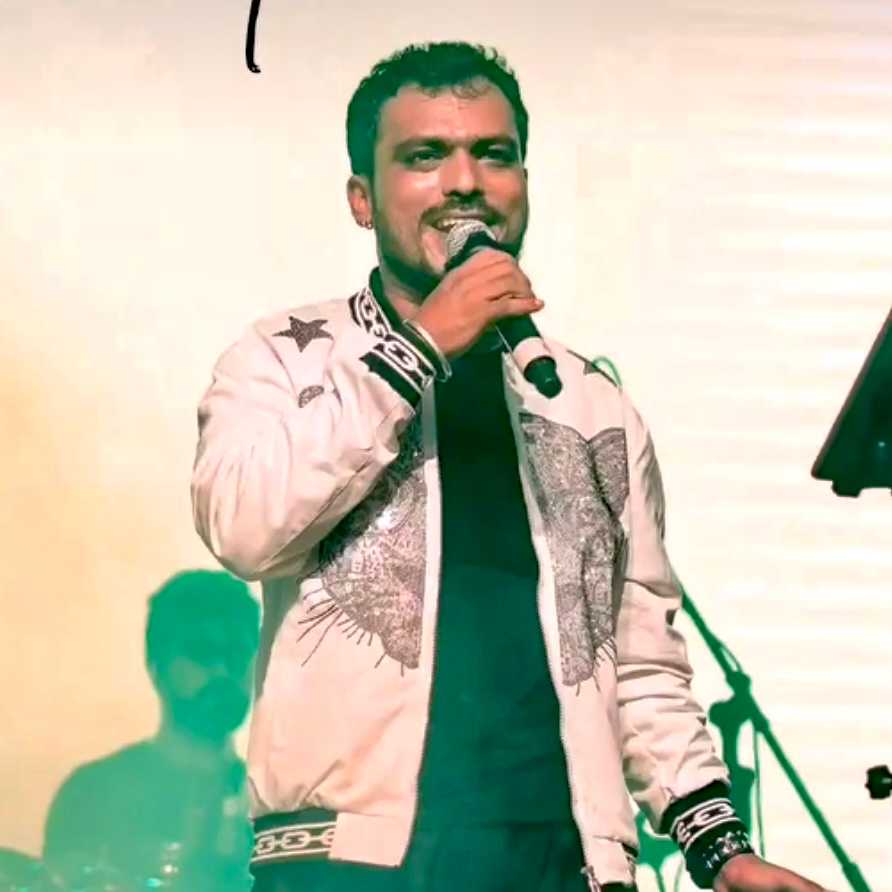 Celebrity Chethan Naik- Tring India