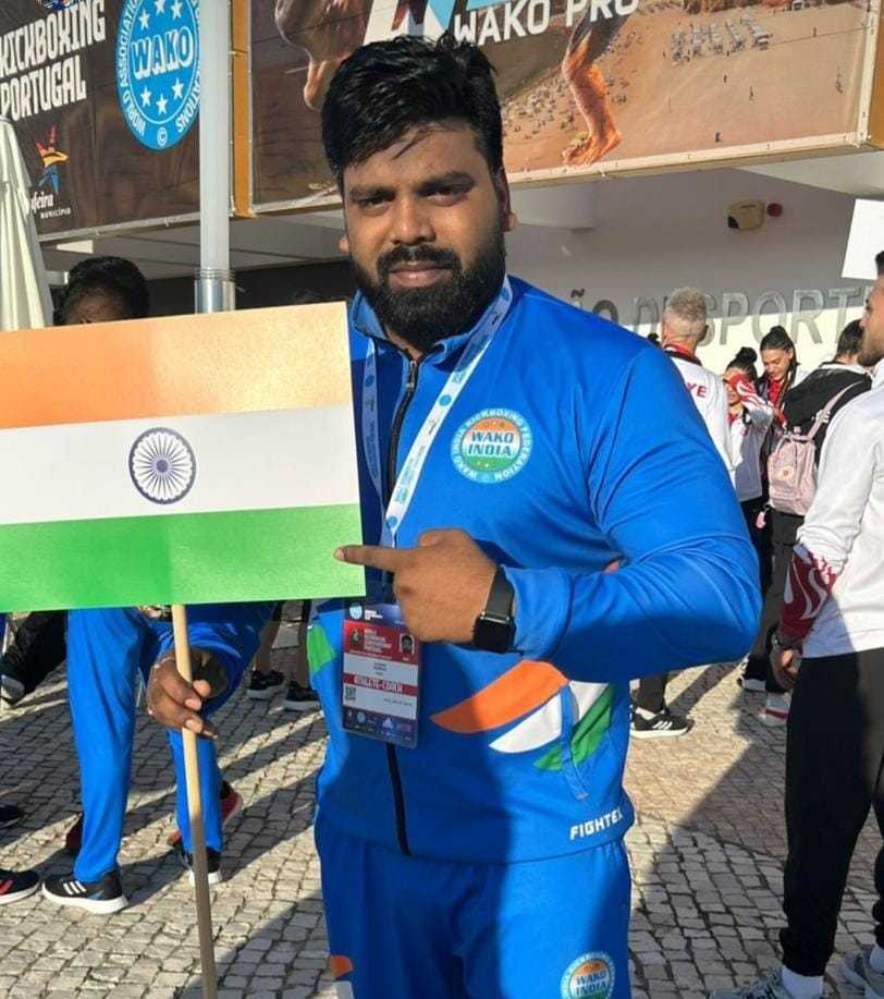 Celebrity Sudhir Saxena - Tring India