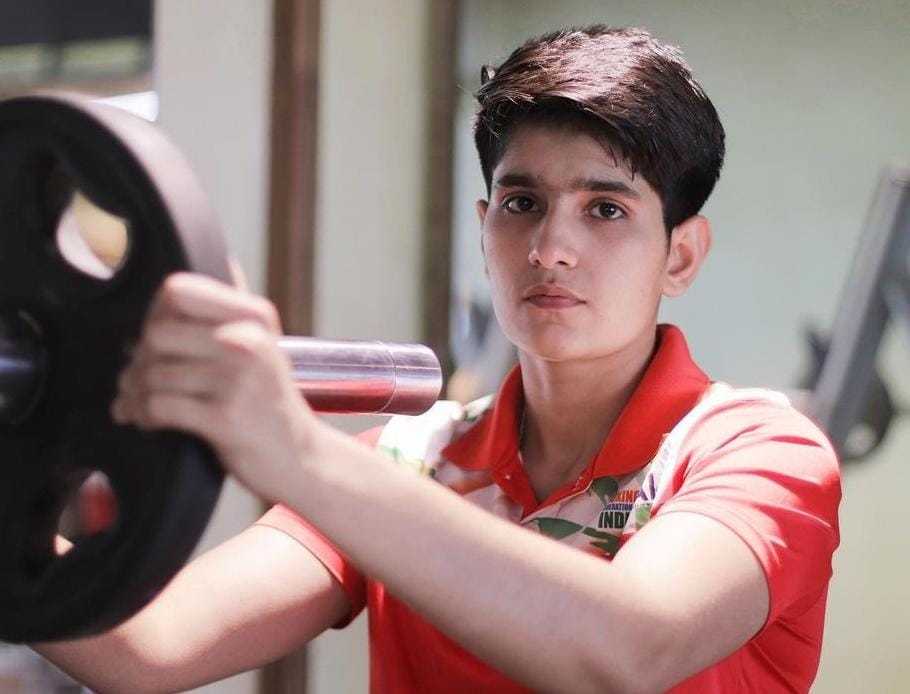 Celebrity Preeti Dahiya - Tring India