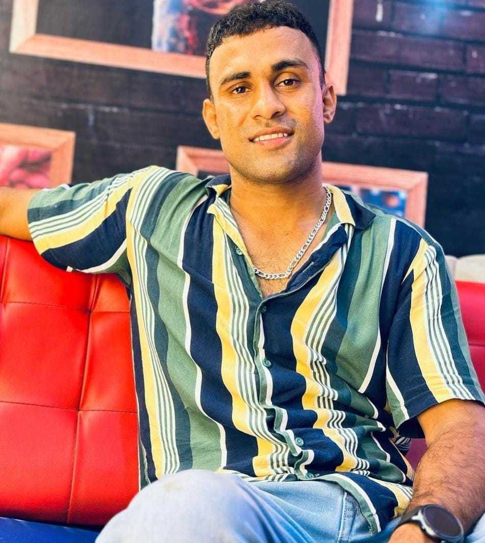 Celebrity Vinod Tanwar - Tring India