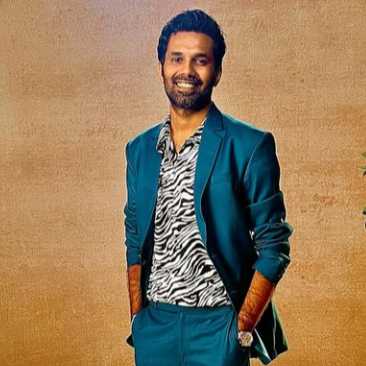 Celebrity Nimish Shitole - Tring India