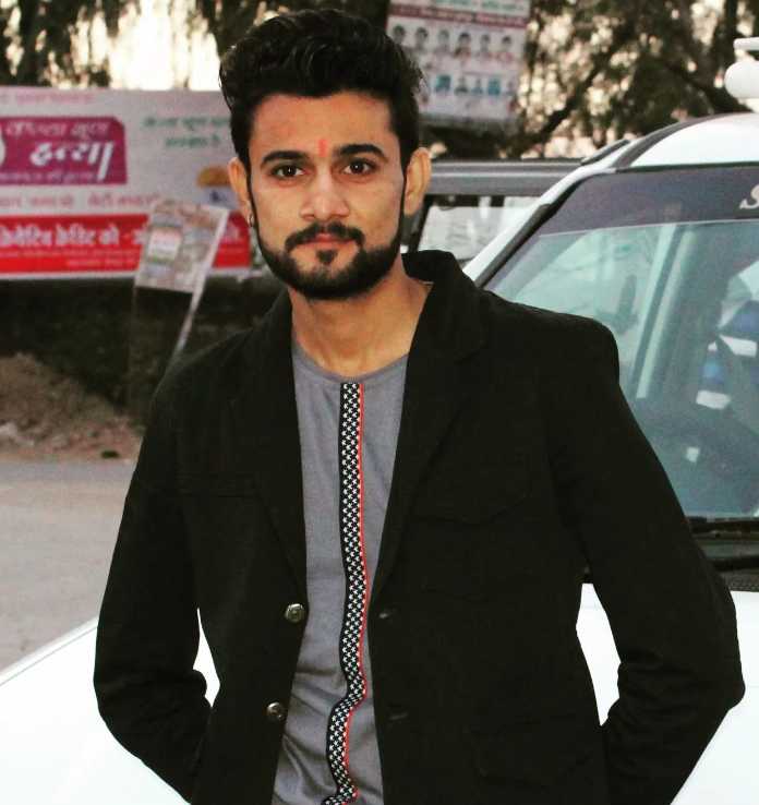 Celebrity Gaurav Deswani - Tring India