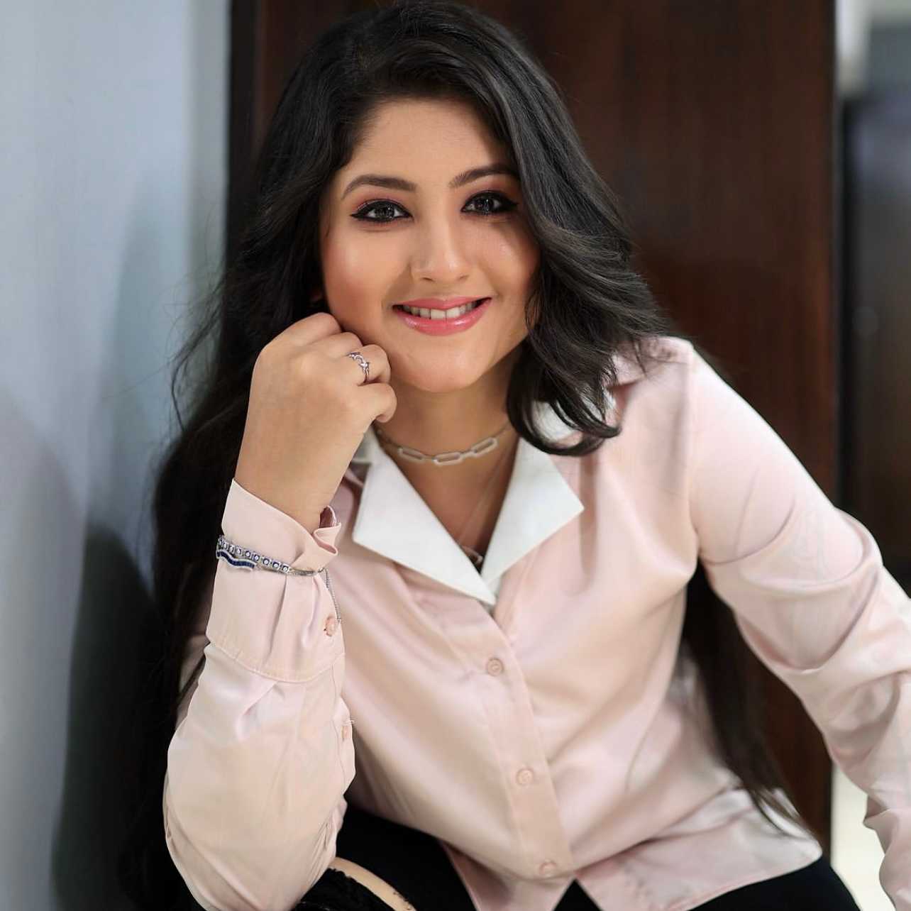 Celebrity Sivani Sangita - Tring India