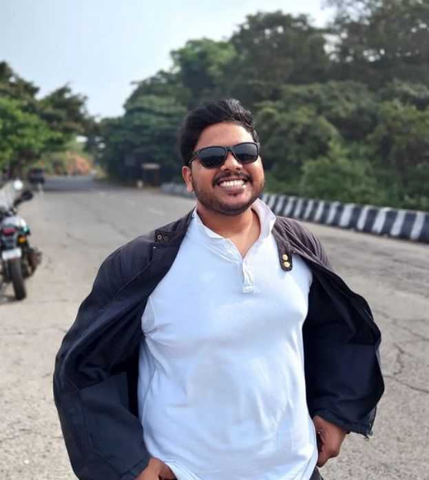 Celebrity Dhiraj Jayswal - Tring India