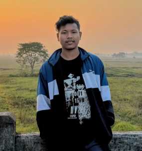 Celebrity Girindra Borah - Tring India