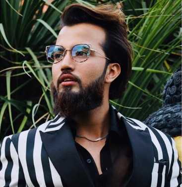 Celebrity Allan Bazil Monteire - Tring India