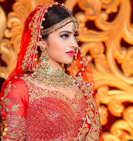 Celebrity Shobhita Rana - Tring India