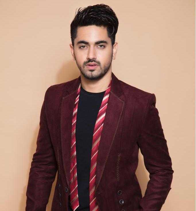 Celebrity Zain Imam - Tring India