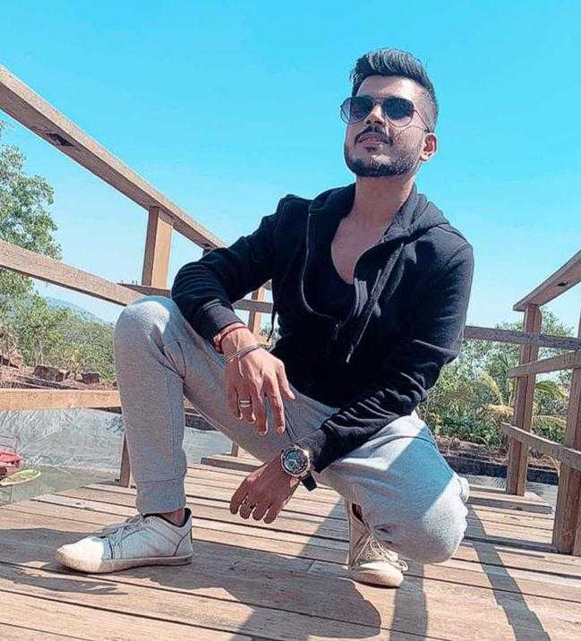 Celebrity Rushabh Shah - Tring India