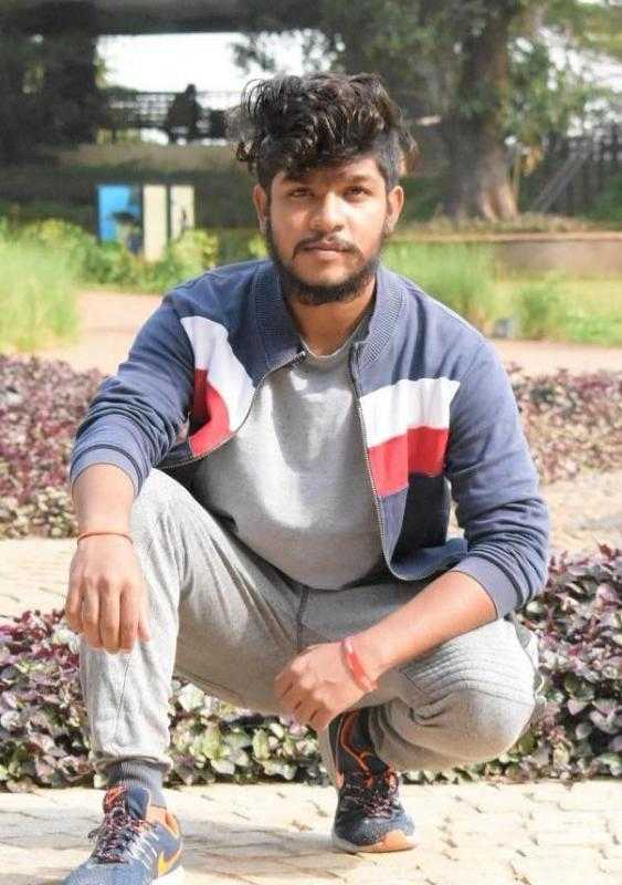 Celebrity Akash Lad - Tring India