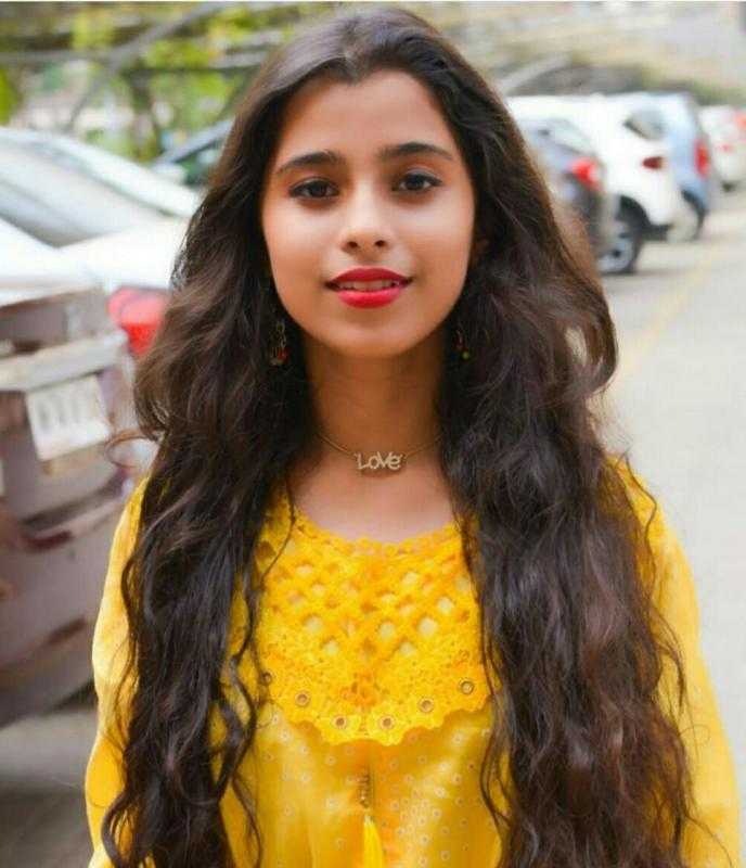 Celebrity Jiya Khan - Tring India