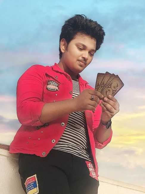 Celebrity Ayush Gupta - Tring India