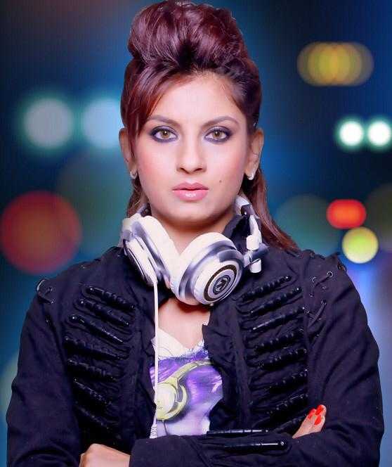 Celebrity DJ Rink - Tring India