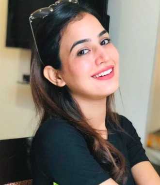 Celebrity Khushi Chaudhary - Tring India