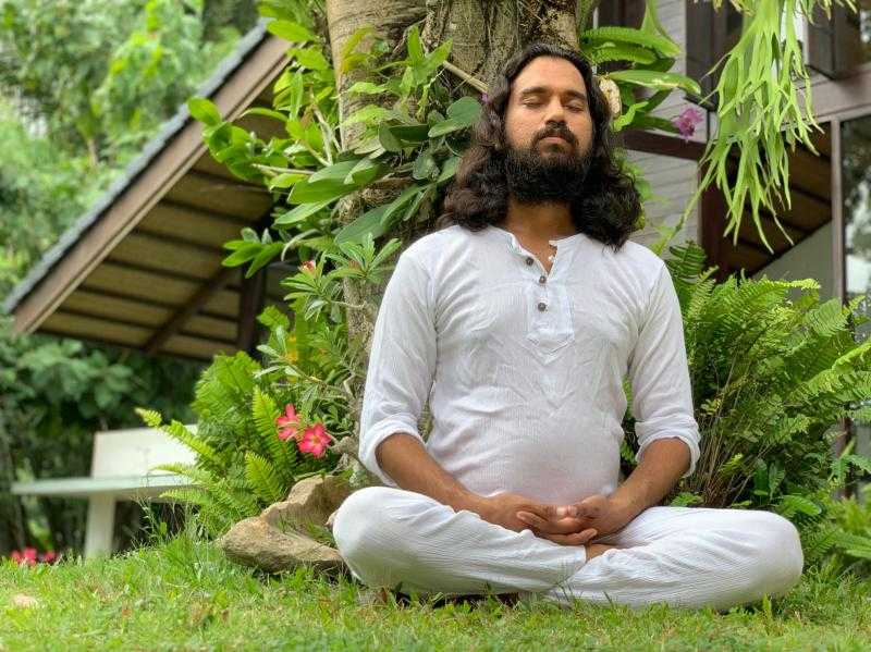 Celebrity Prateek Singhal - Tring India