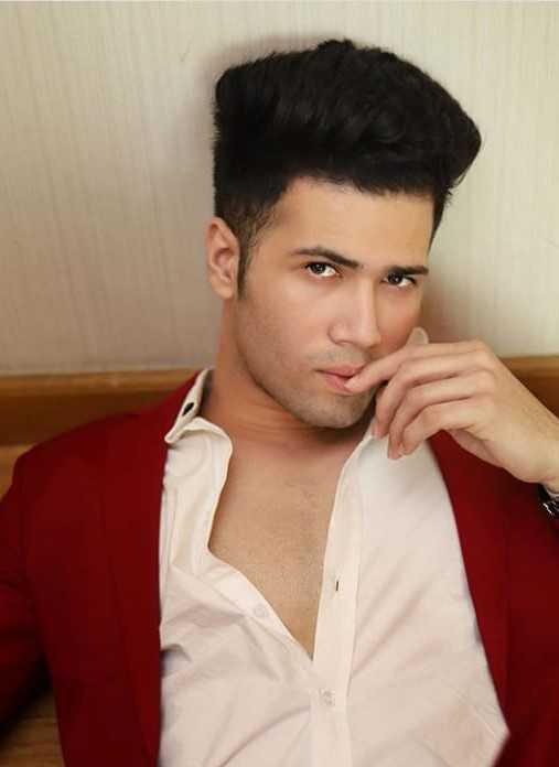 Celebrity Shafan Sheikh - Tring India